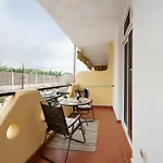 Apartmento Palace Playa Paraiso * أذيخي
