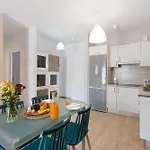 Apartmento Palace Playa Paraiso بيت للعطل